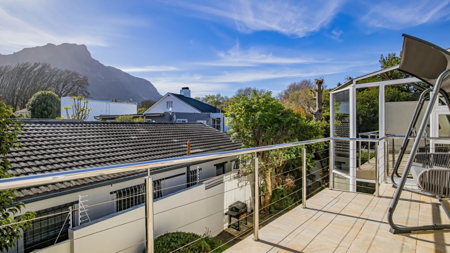 6 Bedroom Property for Sale in Newlands Western Cape